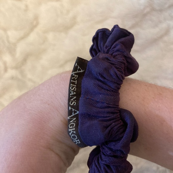 Colorful Scrunchie Set - 10 - Picture 8 of 12